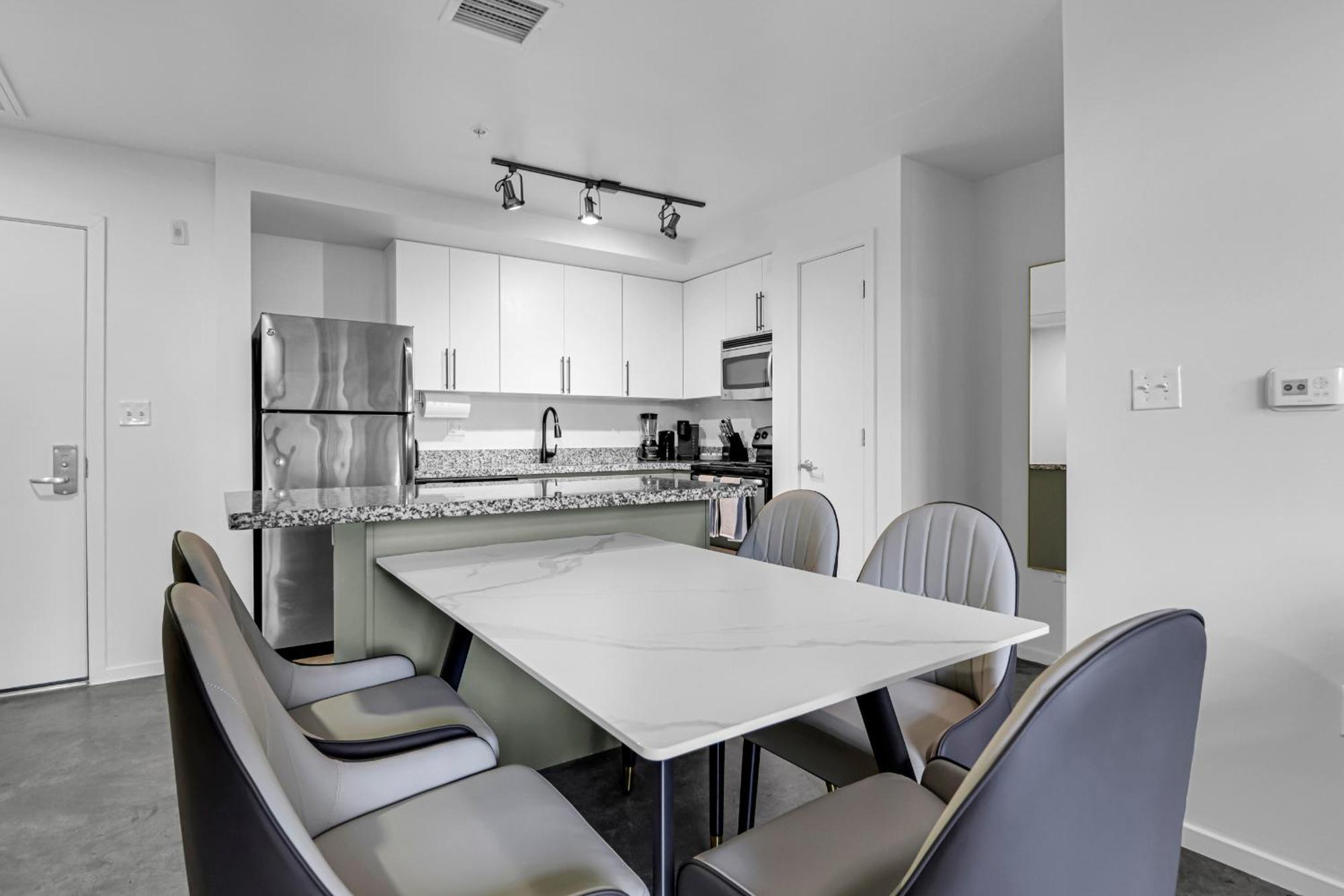 The Nomad Roosevelt Apartment ฟีนิกซ์ ภายนอก รูปภาพ